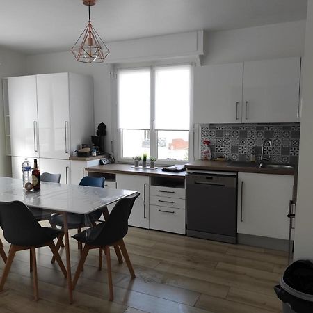 Charmant Duplex A 2 Pas De La Plage Le Portel Exteriör bild